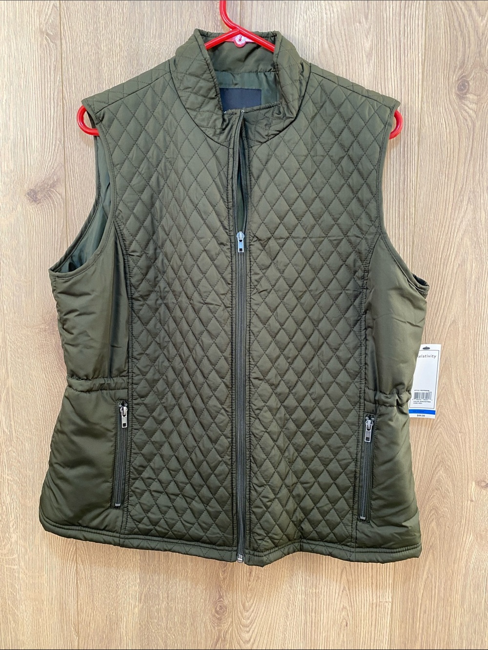 NWT Relativity Quilted Sleeveless Body warmer in Sprucetree green -size XL
